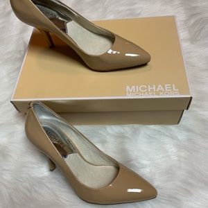 NWB Michael Kors Nude Heels